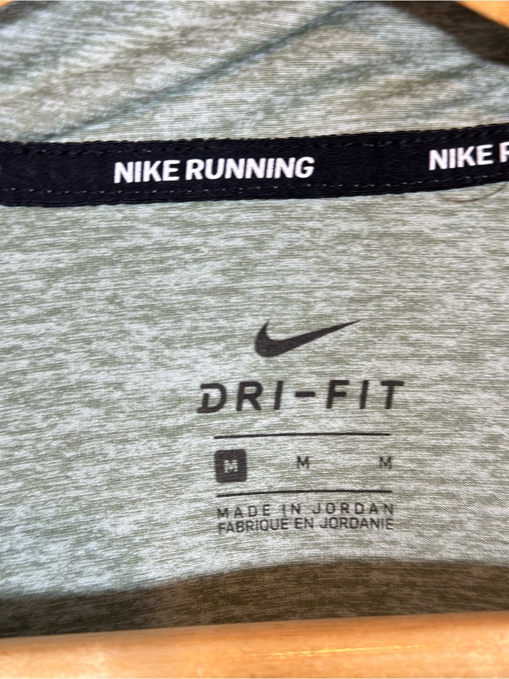 Nike Running Dri-FIT Track Top 1/4 Zip Size M Sage Green Athletic Sportswear - Picture 7 of 11